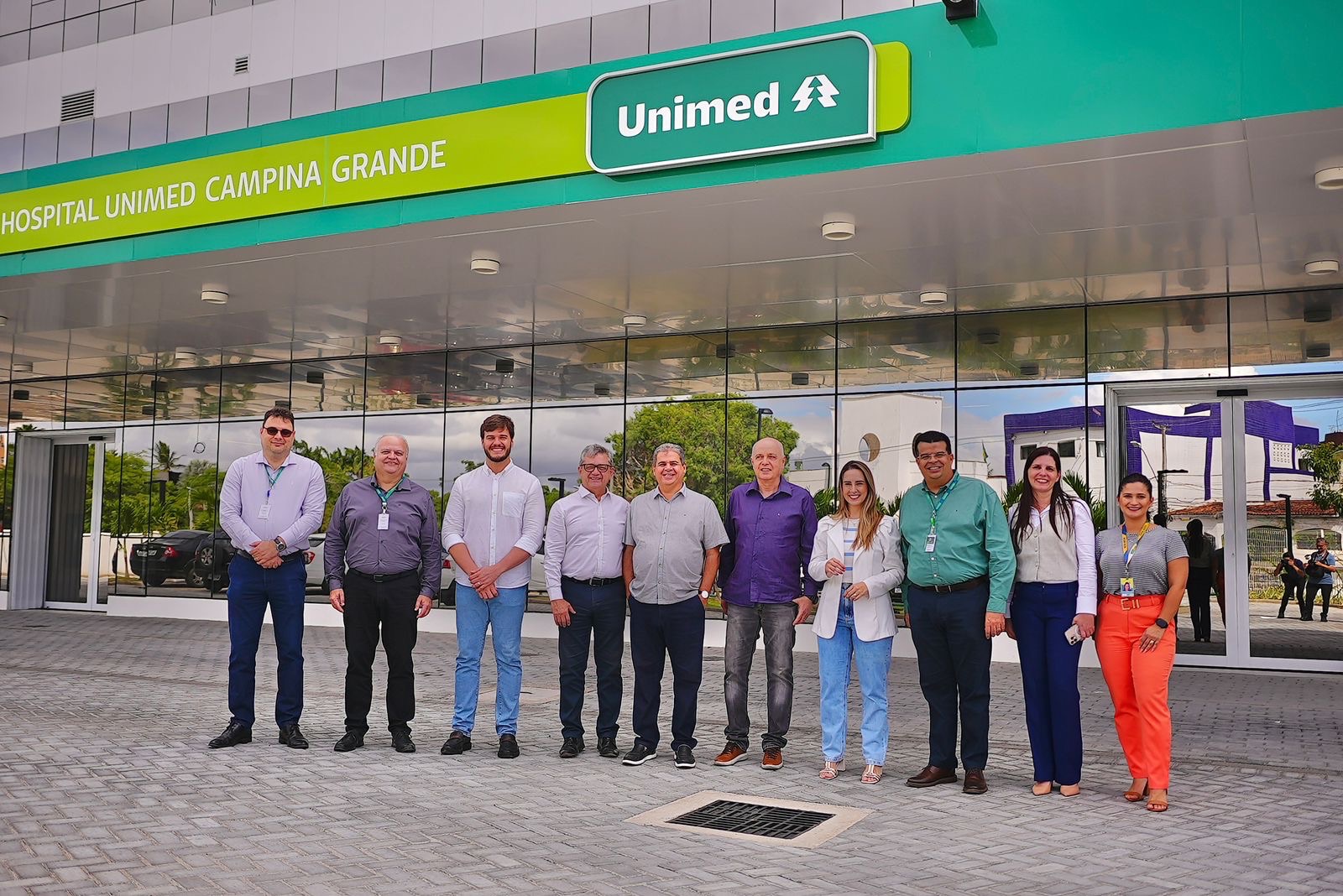 Bruno visita Hospital da Unimed e destaca impacto na geração de empregos e no fortalecimento do sistema de saúde em Campina Grande