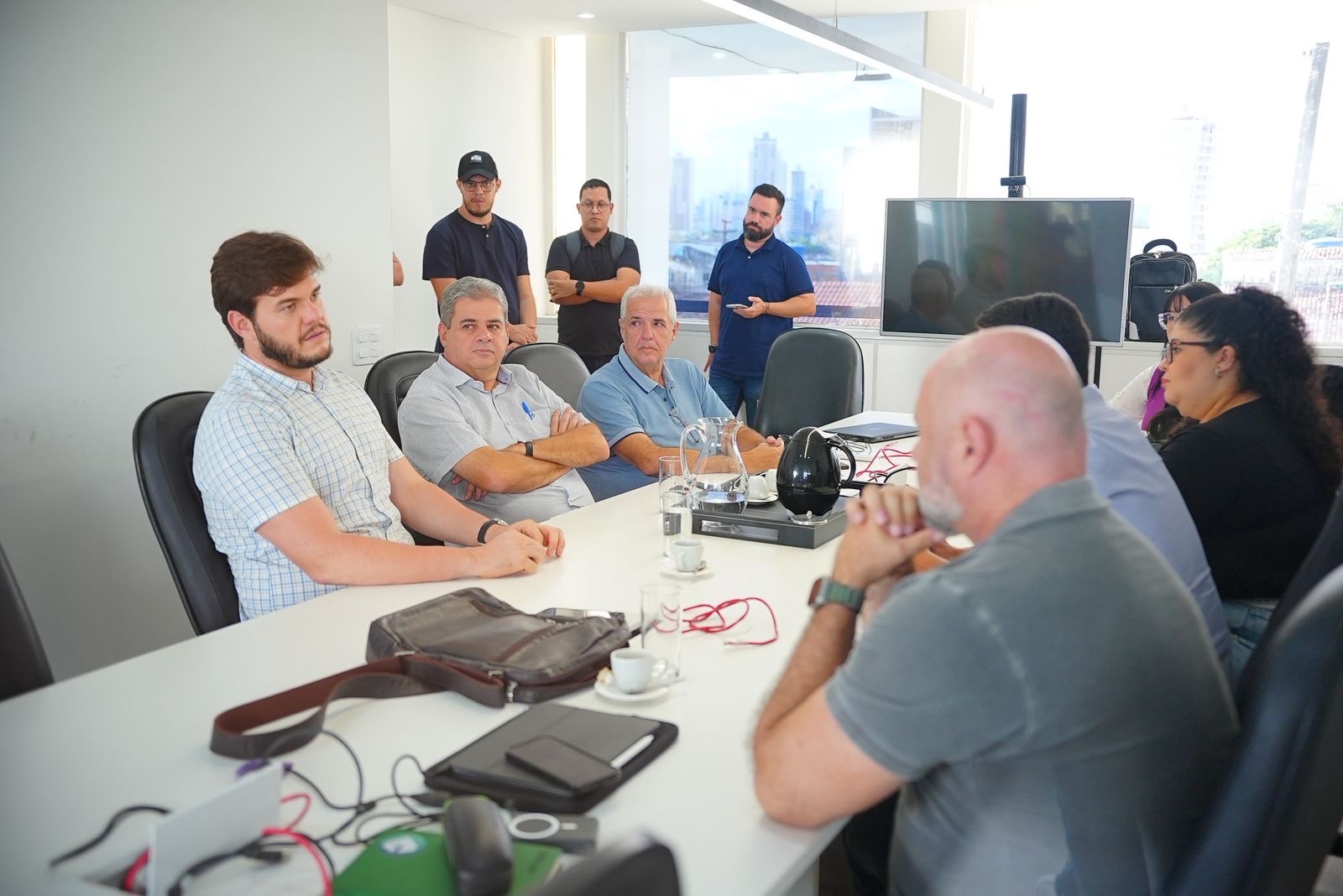 Bruno Cunha Lima discute ampliação de empregos em Campina Grande